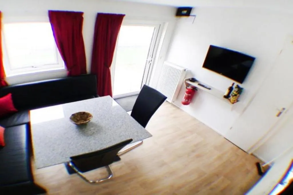 Apartment Duesseldorf - Haus Am See Mit Sandstrand Nahe Rhein-Main Und Spessart Kahl am Main